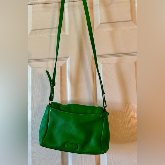 Vince Camuto - Leather Crossbody Bag - Green- NWT- MRSP$178 - Picture 3 of 5